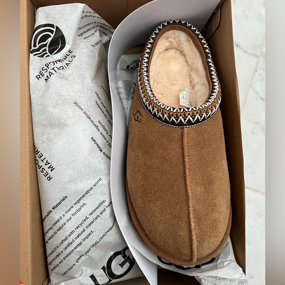New in box Ugg Tasman slippers. Size 10 chestnut